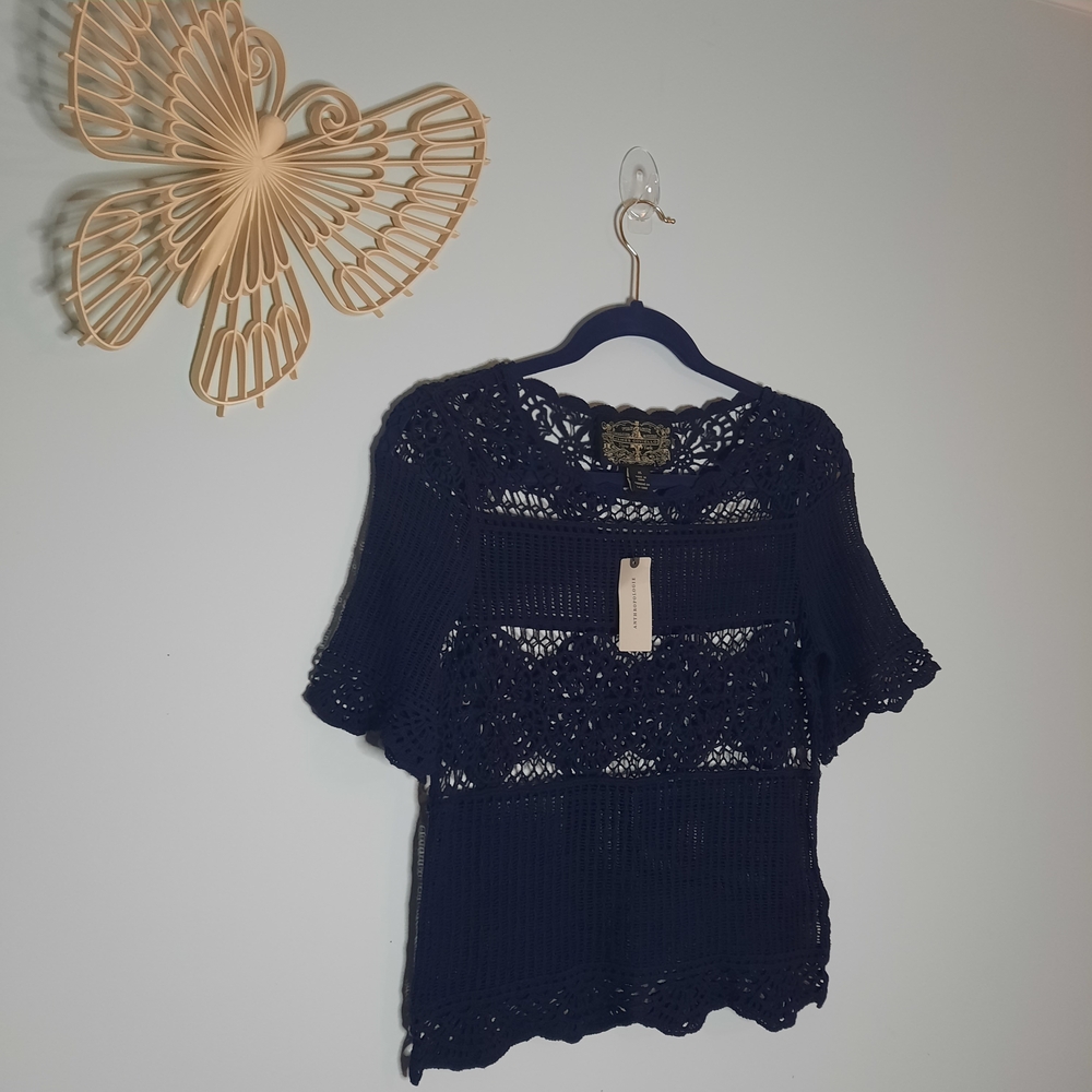 Anthropologie James Coviello Navy Blue Crochet Lace Knit Top Short Sleeve XS NEW